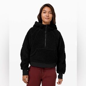 Lululemon Scuba Oversized Sherpa 1/2 Zip
Black